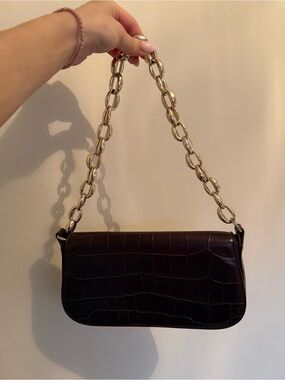 Zara Croc-Embossed Shoulder Bag with Gold Chain - Dark Brown